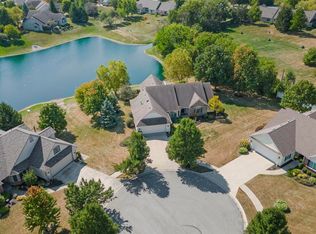 2726 Dunbrooke Ct, Fort Wayne, IN 46804