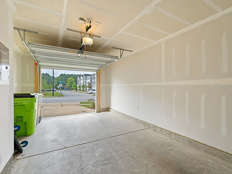 1090 Shoreside Dr — Photo 16
