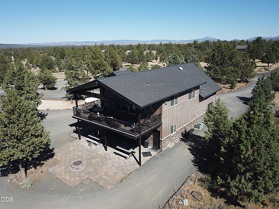 2nd image of 5144 SW Upper Canyon Rim Dr