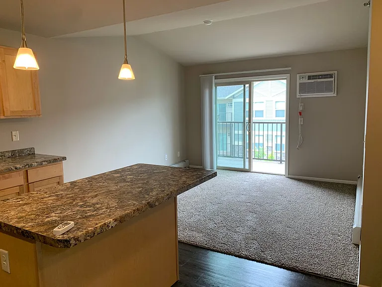 Aspen Trail Apartments — Photo 102