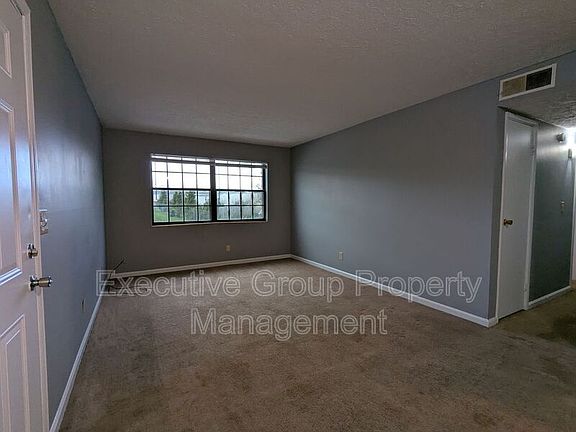 2nd image of 345-17 Elmwood Dr