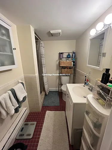 34 Chatham St #B Photo 1