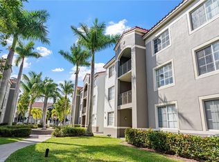 6851 SW 44th St APT 205, Miami, FL 33155