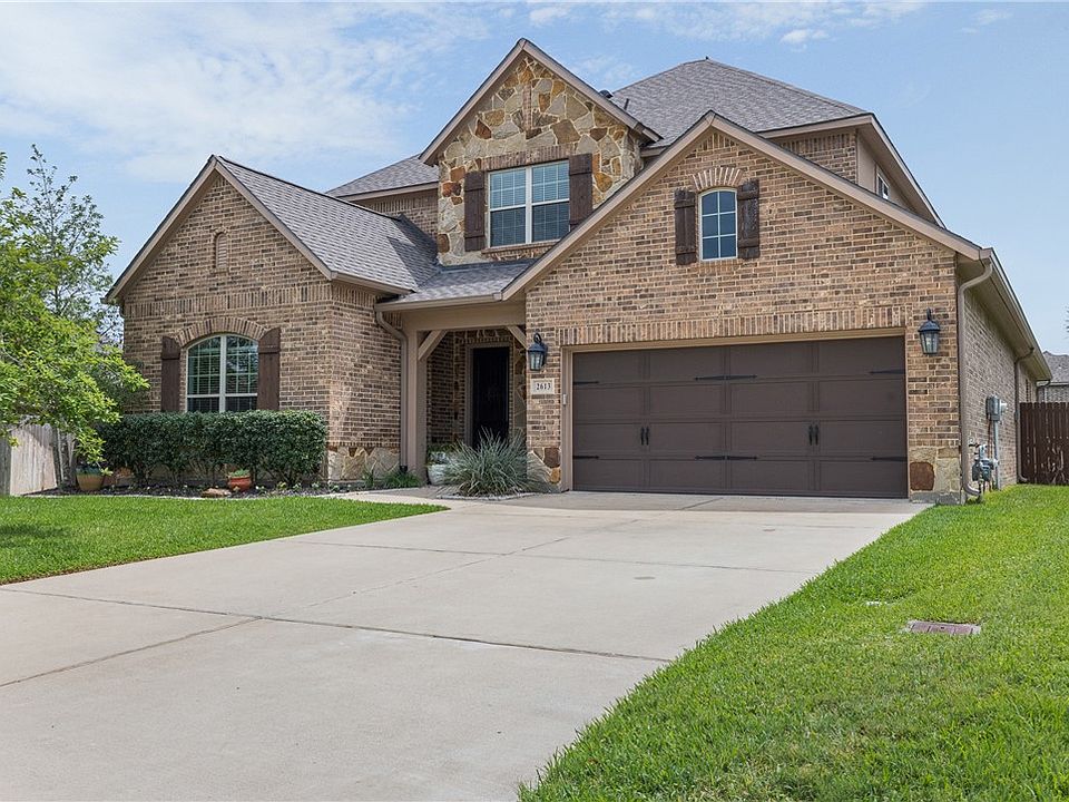 1st image of 2613 Somerton Ct