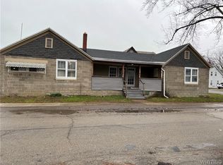 104 N Sisson St, Dunkirk, NY 14048