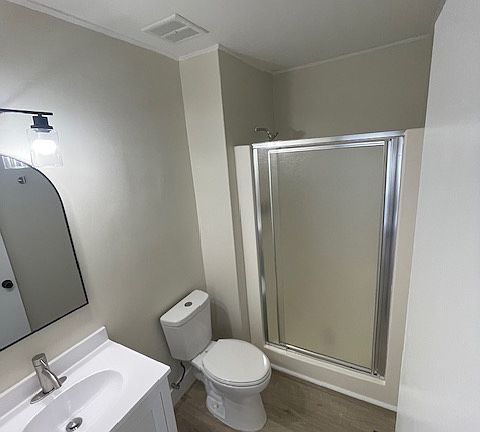 4th image of 6905 Cleaton Rd #2
