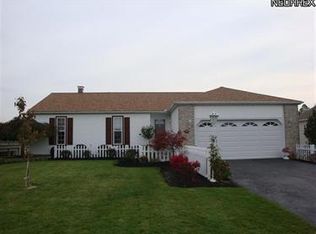 2114 Woodgate St, Youngstown, OH 44515