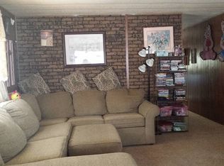 1101 Carondelet Ave, Dixon, IL 61021