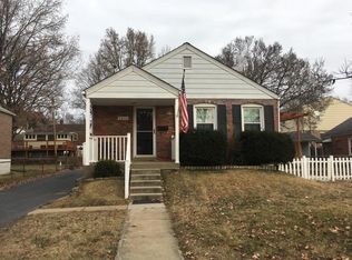 7011 Holly Hills Ave, Saint Louis, MO