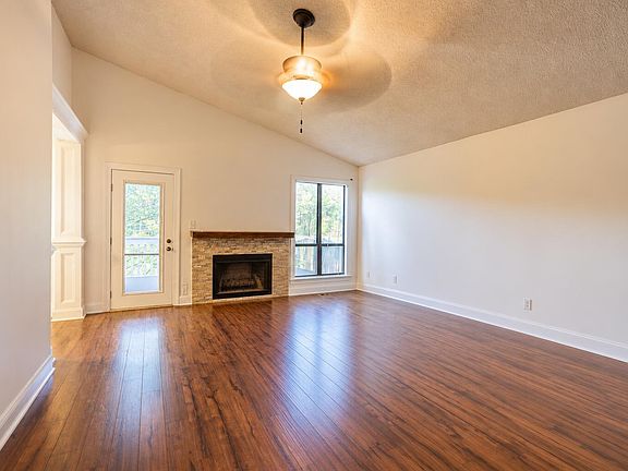 3rd image of 3808 Summerwood Ct