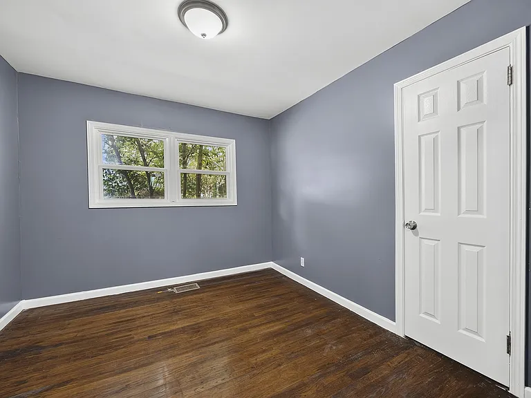 4009 Lindwood Dr — Photo 21