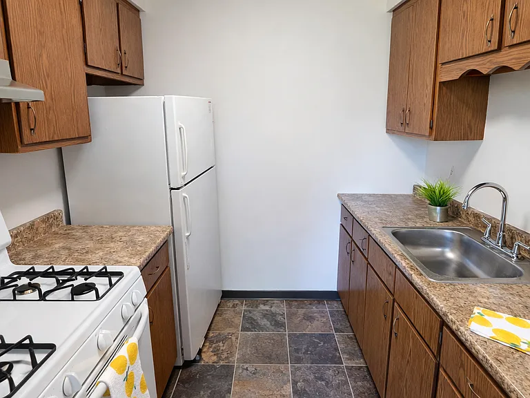 5388 Main St — Photo 2
