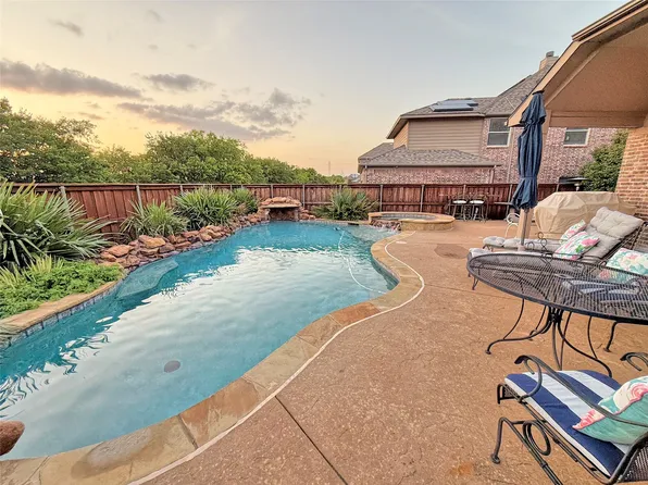14249 Fall Harvest Dr, Frisco, TX 75033