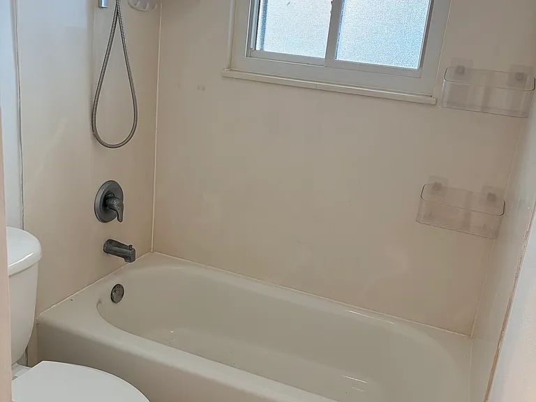 386 S 900W W — Photo 22