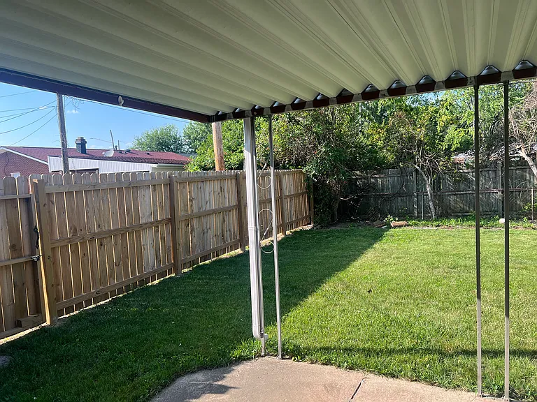 4505 Powell Rd — Photo 10