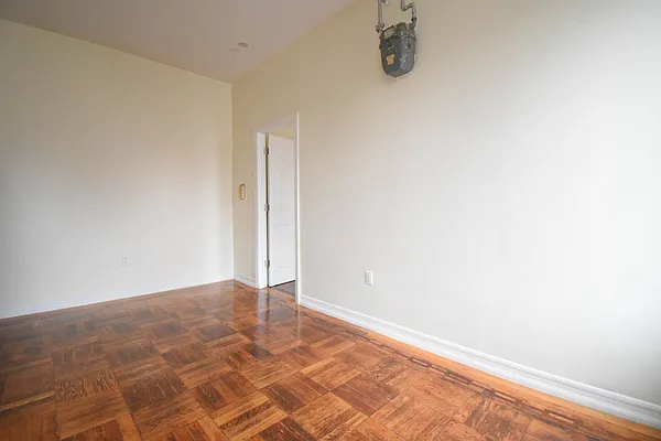 Rented by Skyward | media 9