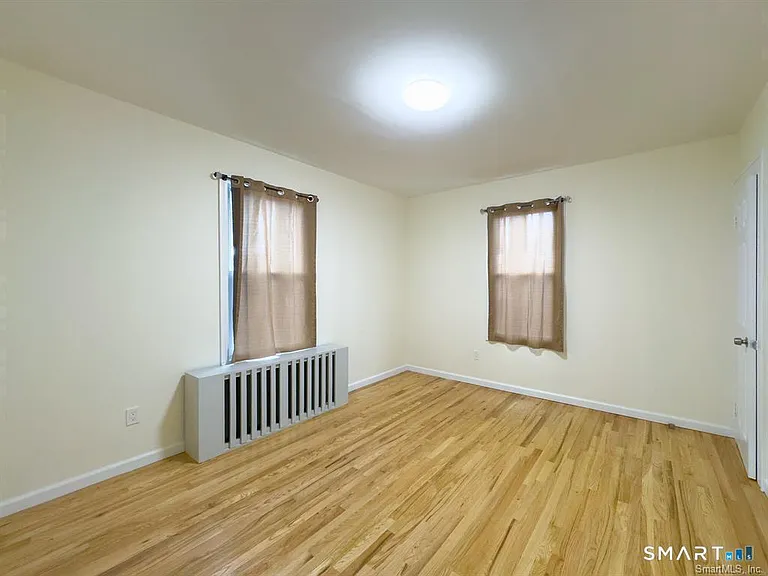 23 Lake St — Photo 9
