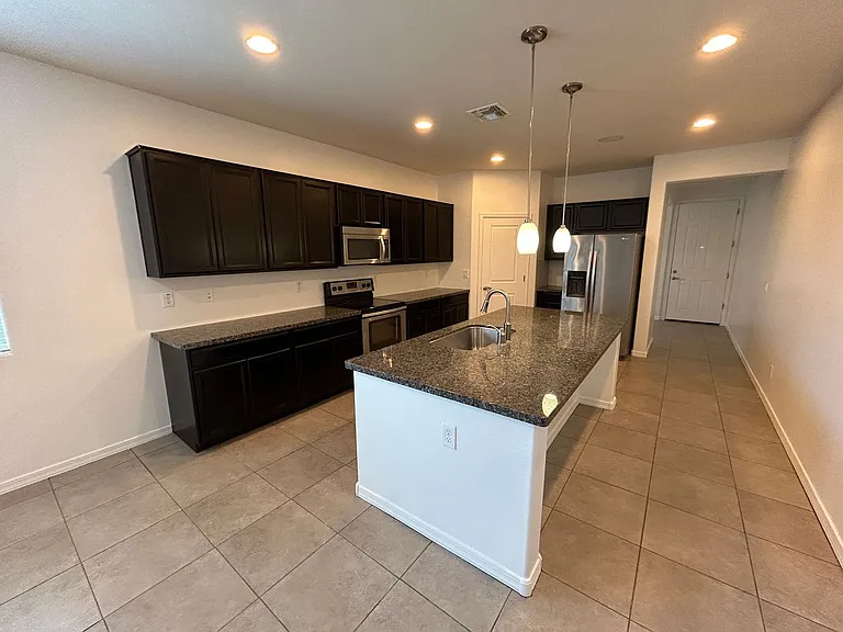 10319 W Hammond Ln — Photo 3