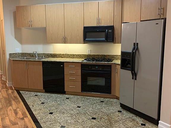 2nd image of 280 S Avenida Caballeros Unit 237