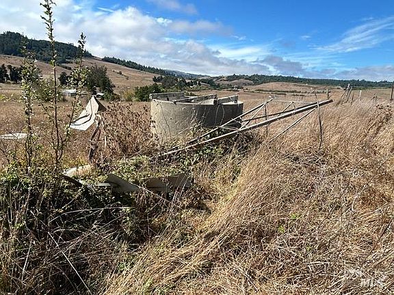 5th image of 330 Valley Ford Freestone Road