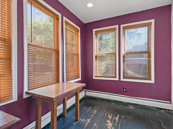 78 Linden Avenue image 9 of 24