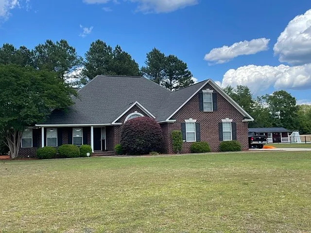 795 Orlando Cir — Photo 3