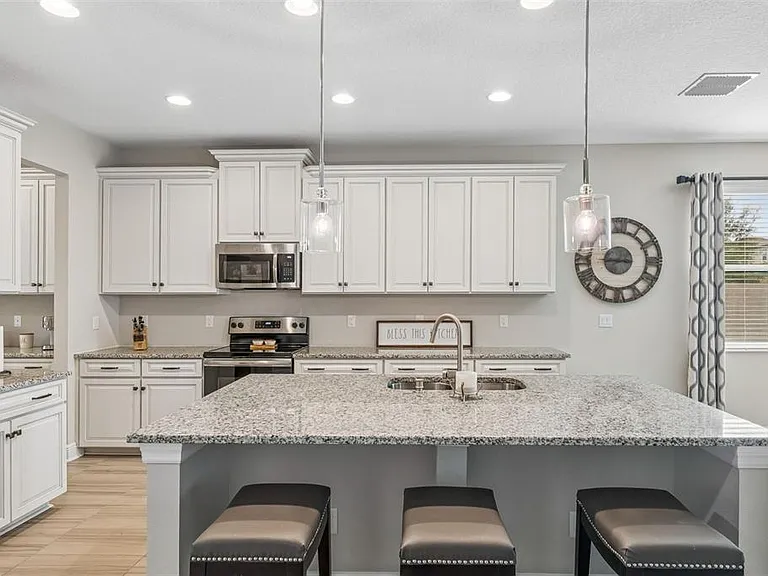 19328 Breynia Dr — Photo 19