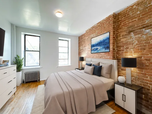 1726 Amsterdam Avenue image 1 of 5