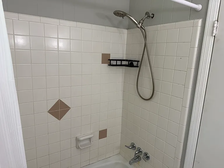 35 Lindsey Rd NW — Photo 10
