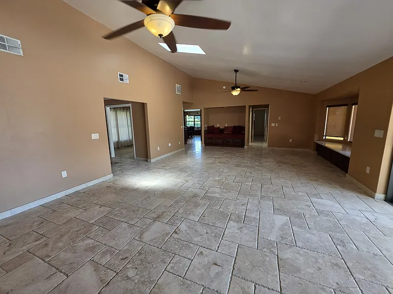 8146 Oak Park Rd — Photo 16