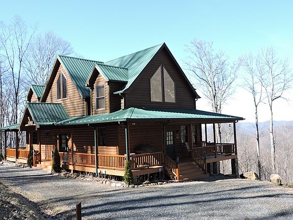 2nd image of 936 Amber Dr