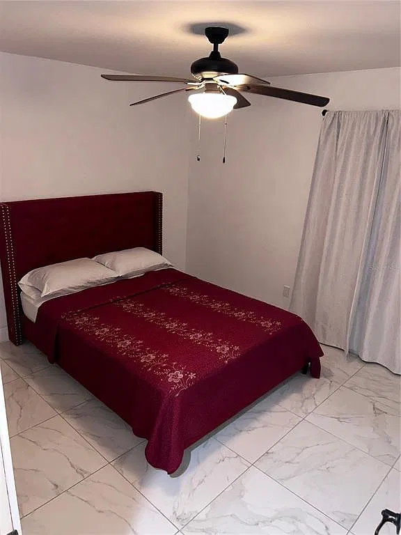 3 bed, 2.0 bath, 1934 sqft, $2,000 — Photo 4