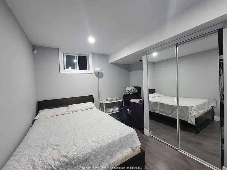 2252 Dandurand Ave #LOWER — Photo 11
