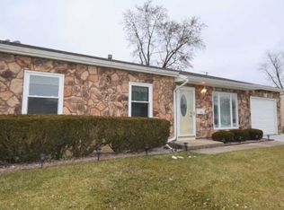 208 Healy Ave, Romeoville, IL 60446