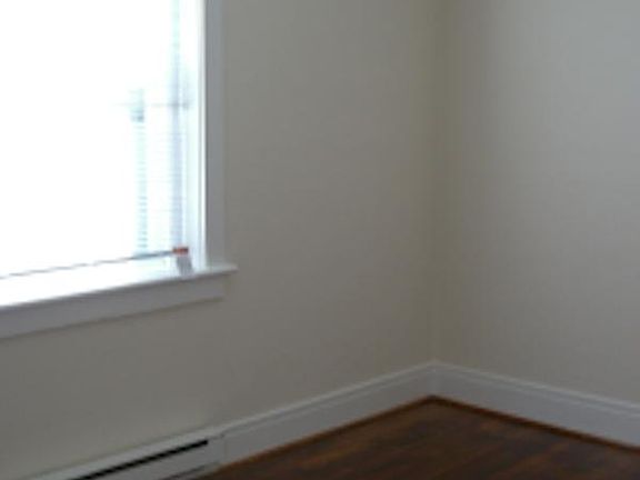 2nd image of 4911 Newport Ave