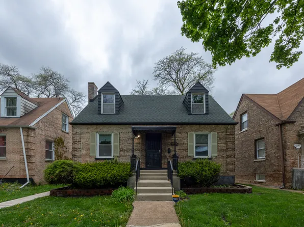 10148 S Crandon Ave, Chicago, IL 60617