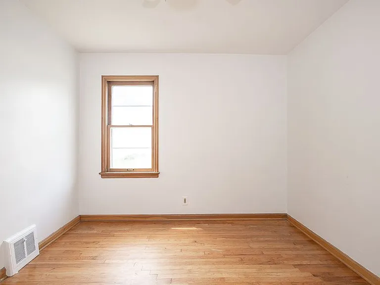 3832 Wallingford Rd — Photo 16