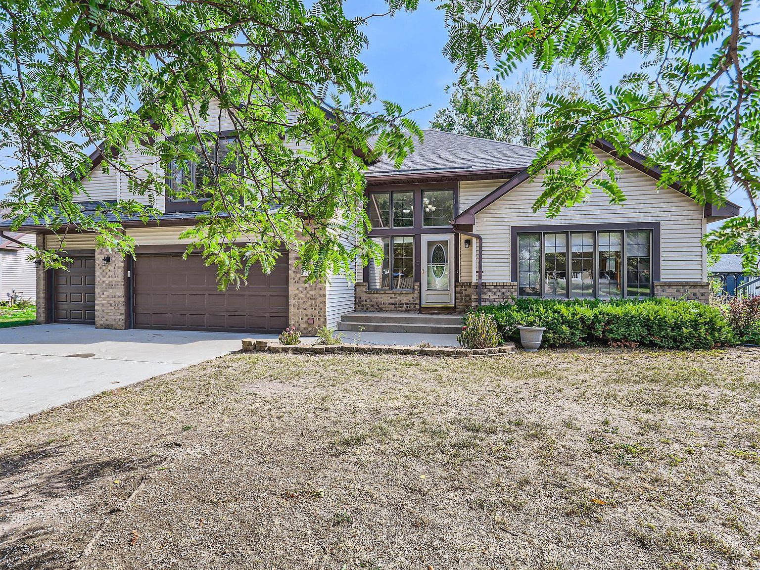 2143 Heron Ave N, Oakdale, MN 55128 MLS 6435921 Zillow