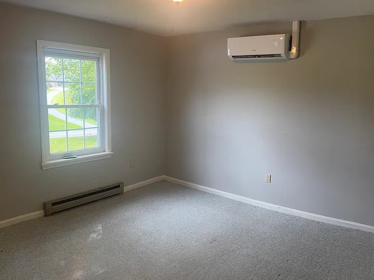 473 Spring Grove Rd — Photo 17