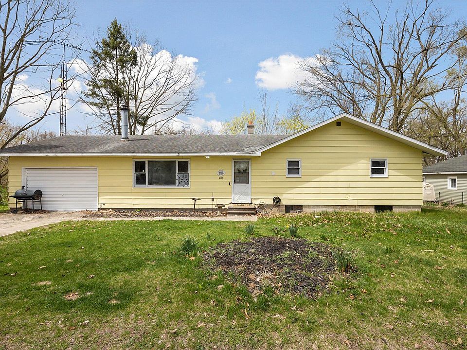1st image of 4158 S Pleasant Dr