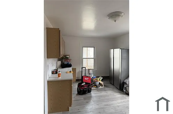 Building Photo - 202 Harral Ave #2