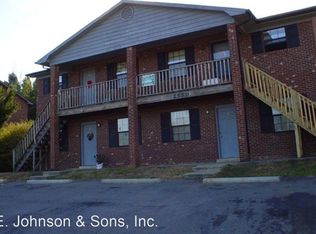 2550 Green Oaks Ct APT A, Winston Salem, NC 27107