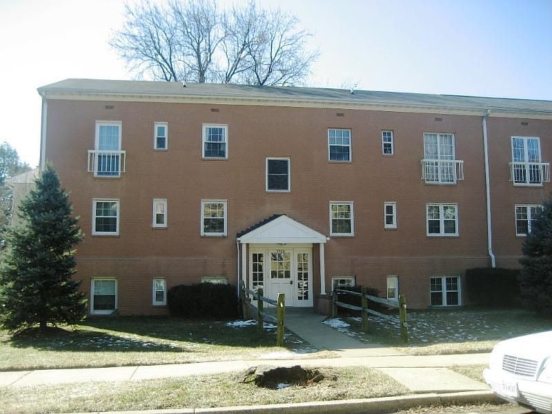 1st image of 2924 Willston Pl APT 201