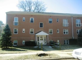 2924 Willston Pl APT 201, Falls Church, VA 22044