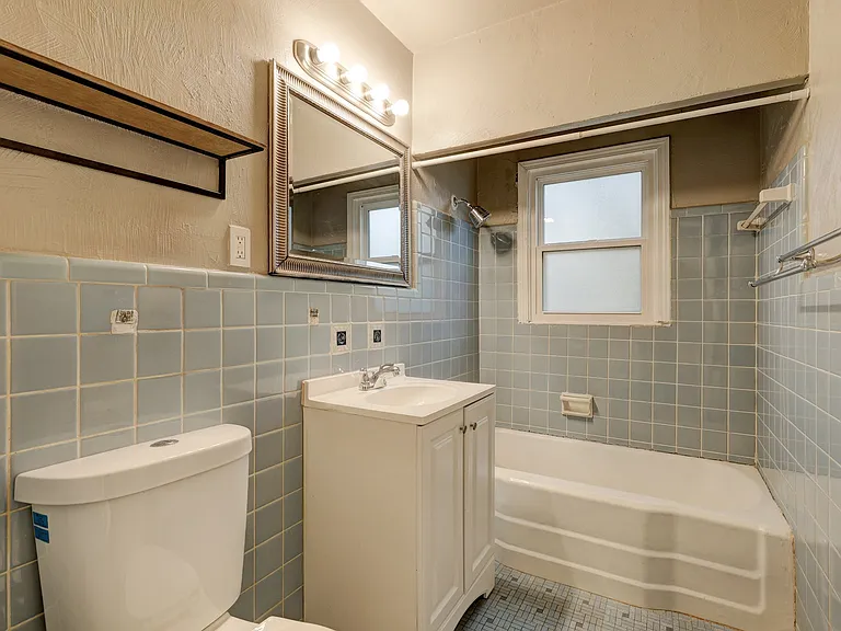 2849 Cambridge Ct — Photo 26