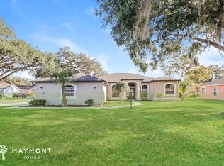 6034 Beechwood Dr, Dade City, FL 33523