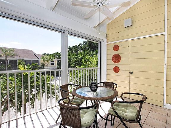 3rd image of 2321 W Gulf Dr Unit 2G