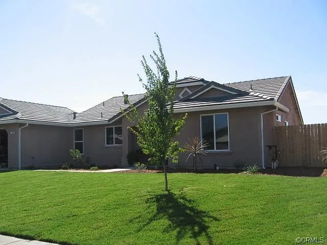 1358 Kaelyn Ct photo 1