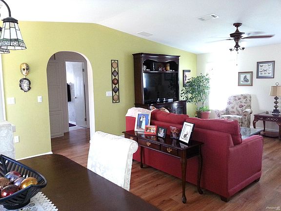 beautiful living room