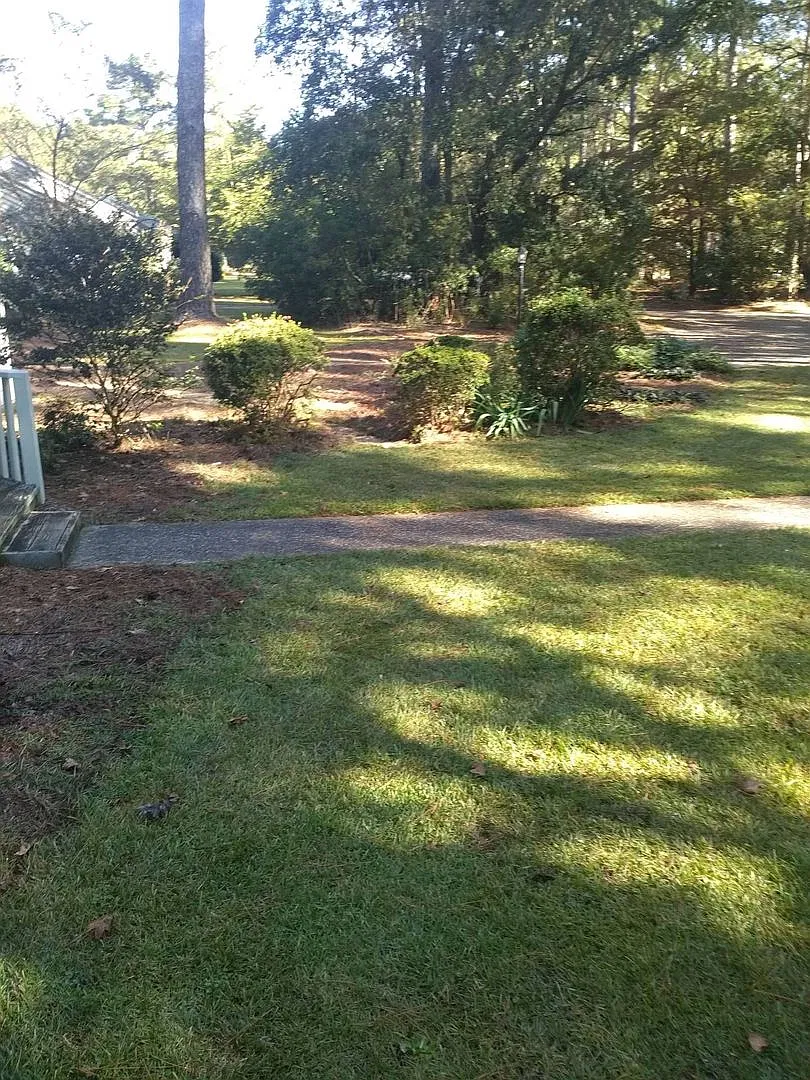 3132 Country Club Rd - located in the very desirable Trent Woods area! — Photo 3